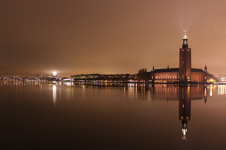 city-hall-stockholm-sweden-night-preview